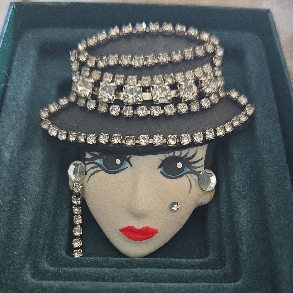 Vintage Crystal-Embellished Hand Painted Pin Brooch with Hat Design